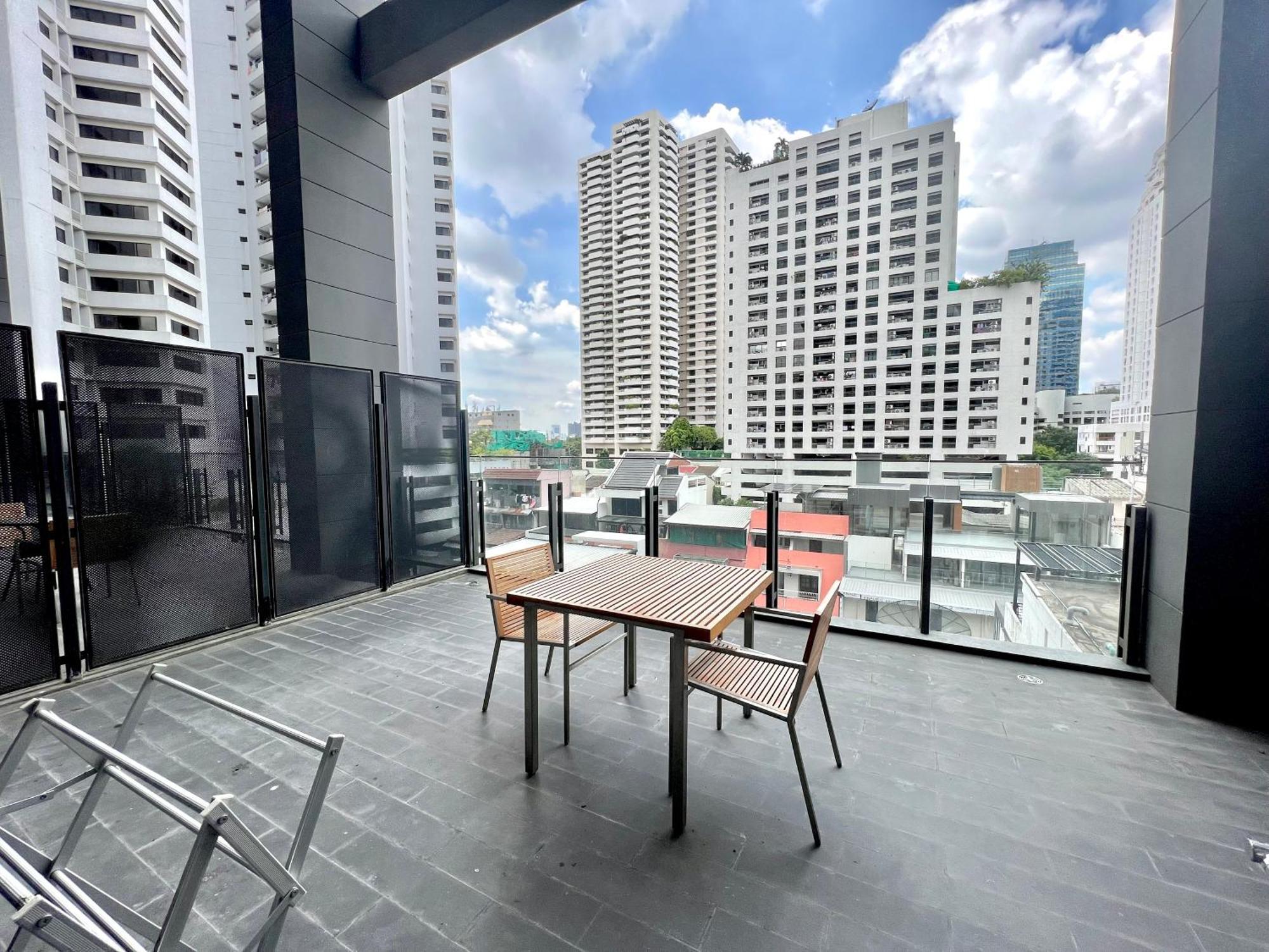 Sukhumvit 11#Luxury#Pool#Gym#Bts Nana&Mrt Sukhumvit#1Br#Max2Ppl Leilighet Bangkok Eksteriør bilde