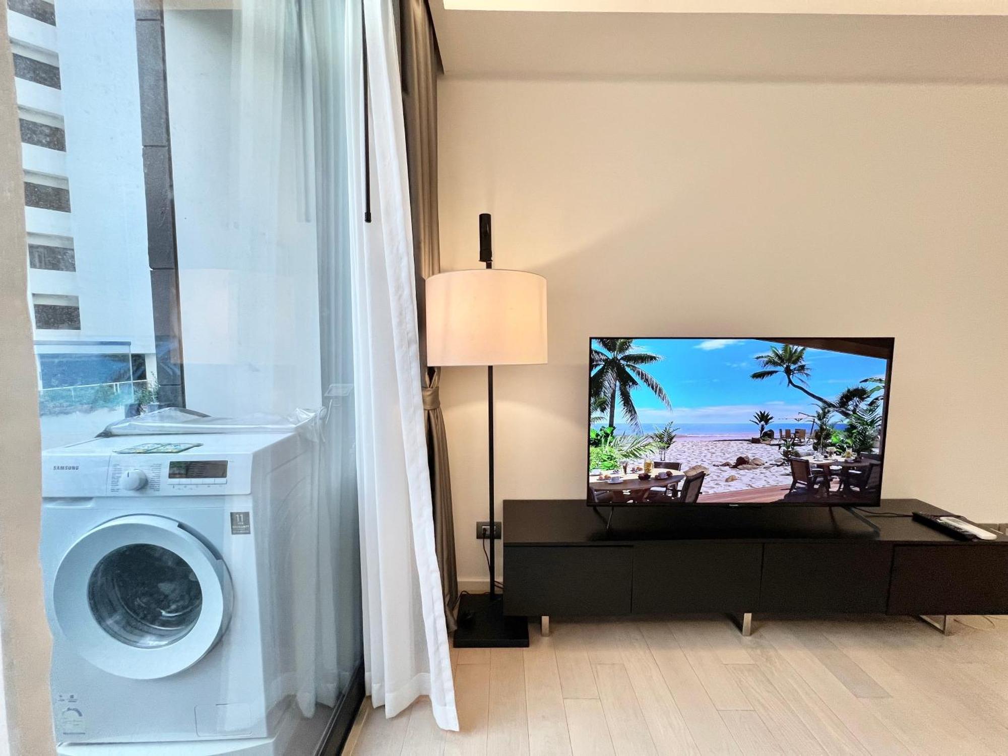 Sukhumvit 11#Luxury#Pool#Gym#Bts Nana&Mrt Sukhumvit#1Br#Max2Ppl Leilighet Bangkok Eksteriør bilde