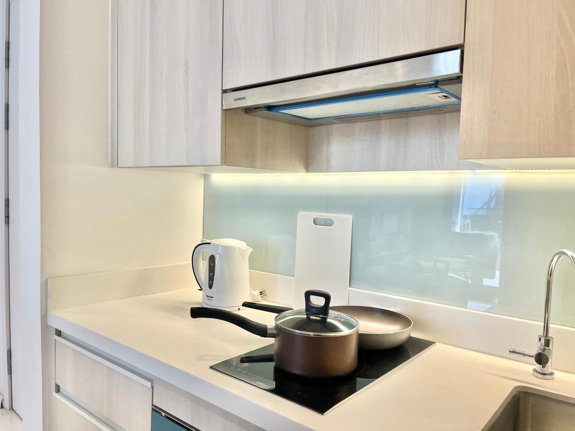 Sukhumvit 11#Luxury#Pool#Gym#Bts Nana&Mrt Sukhumvit#1Br#Max2Ppl Leilighet Bangkok Eksteriør bilde